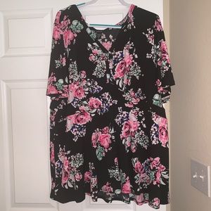 Woman’s Plus Sized Shirt